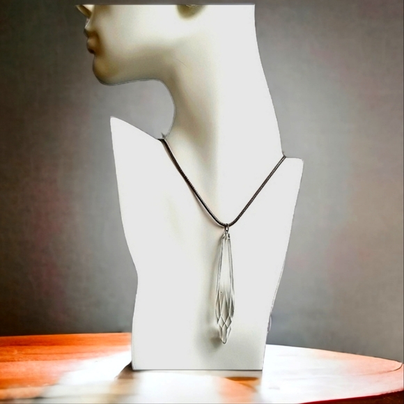 Hand Crafted Repuposed Vintage Chandelier Crystal Pendant Necklace - Picture 2 of 16